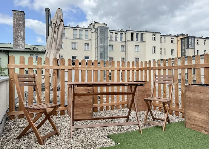 Rentplanet - Lazarz Apartman *